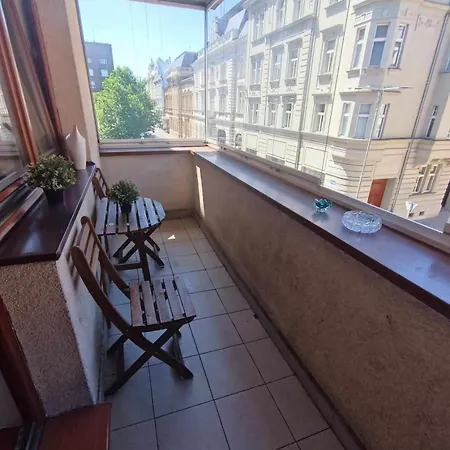 Apartment Center *
